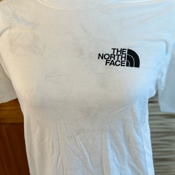 The North Face white and black short sleeve T-shirt size M - Picture 5 of 6